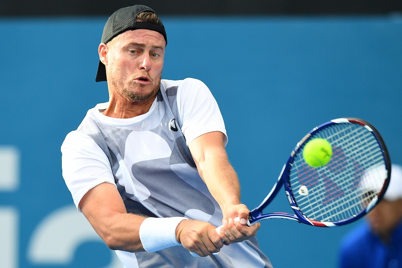 Ђоковић се враћа на терен против Хјуита